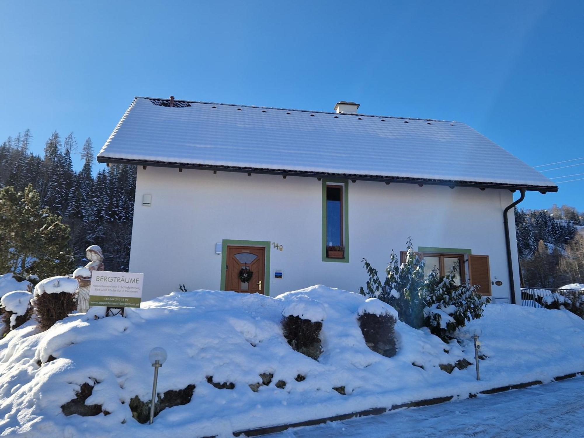Appartement Bergtraeume Haus im Ennstal Exterior foto
